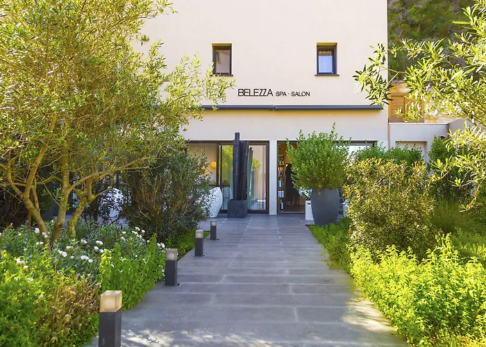 Hotel Centre Nautique
